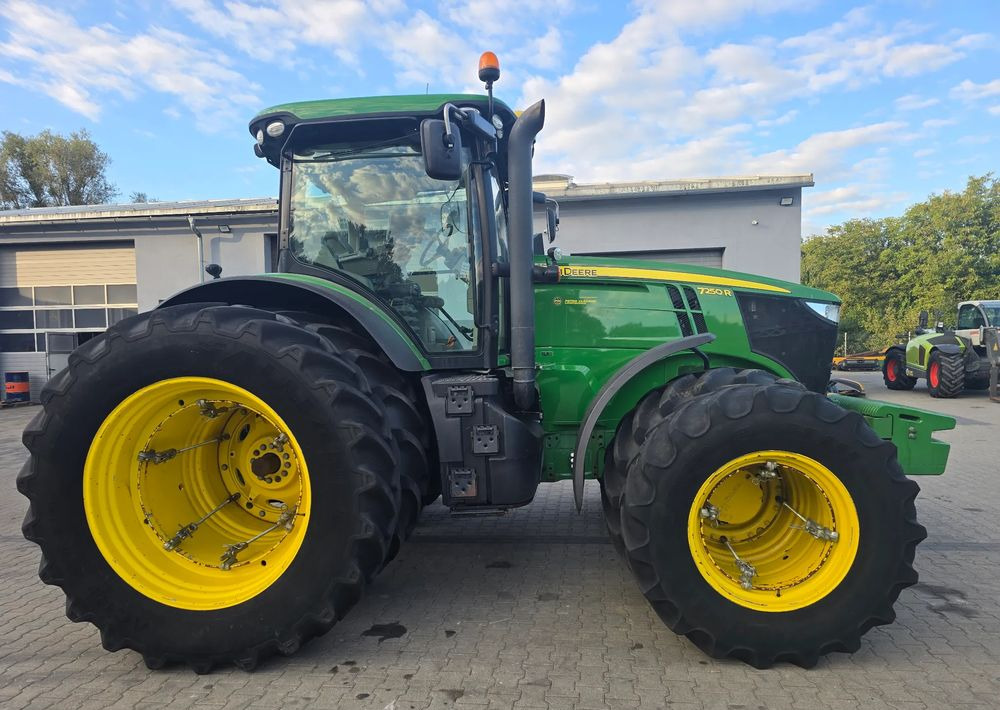 John Deere 7250R - Tractor agricol: Foto 5 John Deere 7250R - Tractor agricol: Foto 5