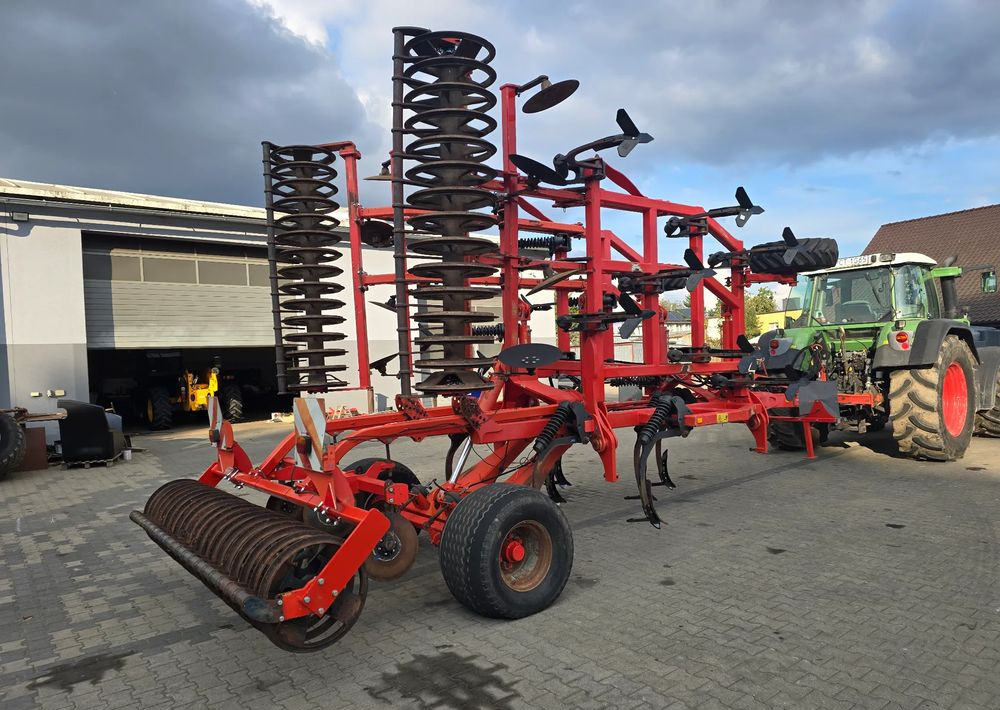 Kuhn Cultimer 6500 - Maşină pentru prelucrarea solului: Foto 3 Kuhn Cultimer 6500 - Maşină pentru prelucrarea solului: Foto 3