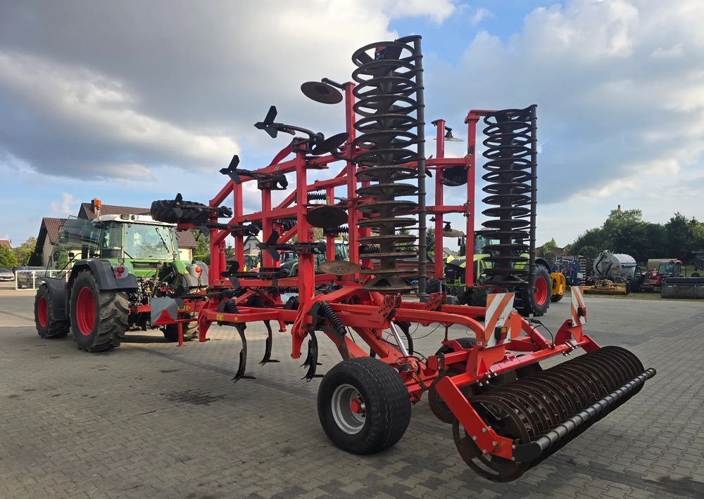 Kuhn Cultimer 6500 - Maşină pentru prelucrarea solului: Foto 5 Kuhn Cultimer 6500 - Maşină pentru prelucrarea solului: Foto 5