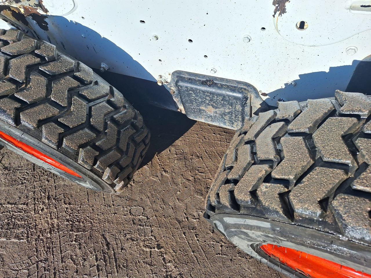 Bobcat S650 - Mini încărcător: Foto 4 Bobcat S650 - Mini încărcător: Foto 4