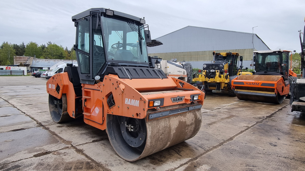 Cilindru compactor pentru asfalt HAMM HD110: Foto 6