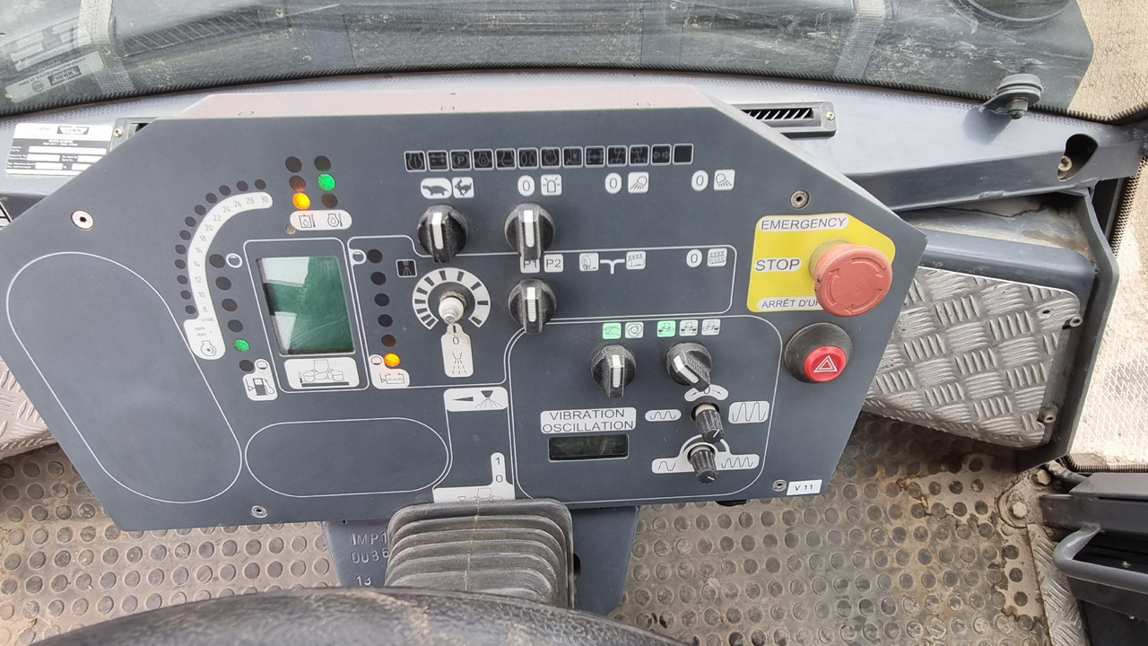 Cilindru compactor pentru asfalt HAMM HD110: Foto 10