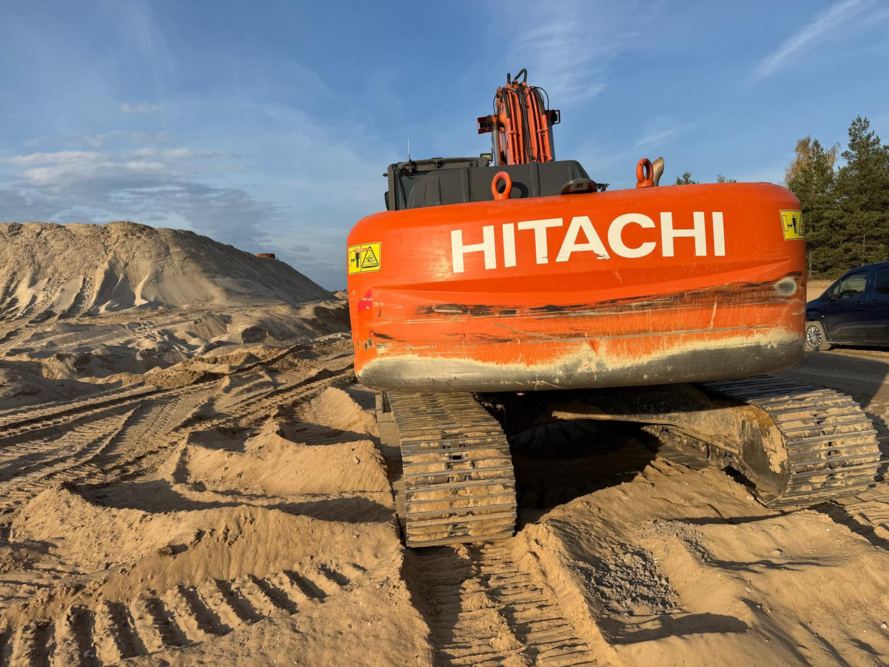 HITACHI ZX250LC-3 - Excavator pe şenile: Foto 3 HITACHI ZX250LC-3 - Excavator pe şenile: Foto 3