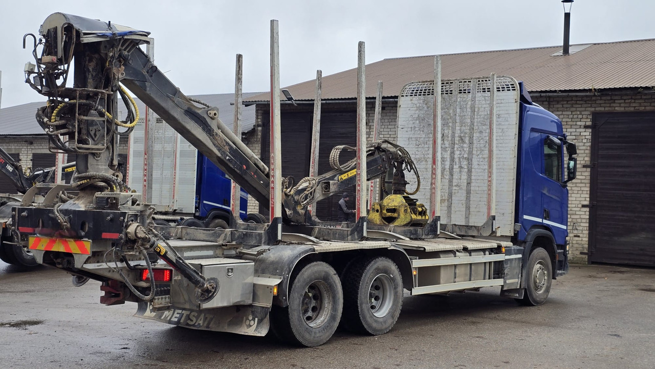 SCANIA R450 - Camion forestier, Camion cu macara: Foto 4 SCANIA R450 - Camion forestier, Camion cu macara: Foto 4