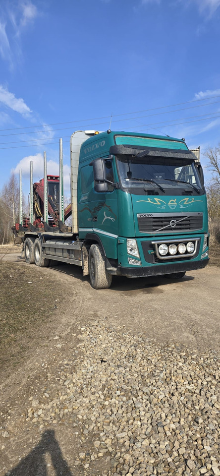 VOLVO FH 460 - Camion forestier: Foto 2 VOLVO FH 460 - Camion forestier: Foto 2