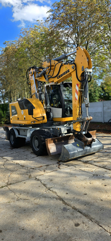 Liebherr A 914 COMPACT - Excavator pe roţi: Foto 1 Liebherr A 914 COMPACT - Excavator pe roţi: Foto 1