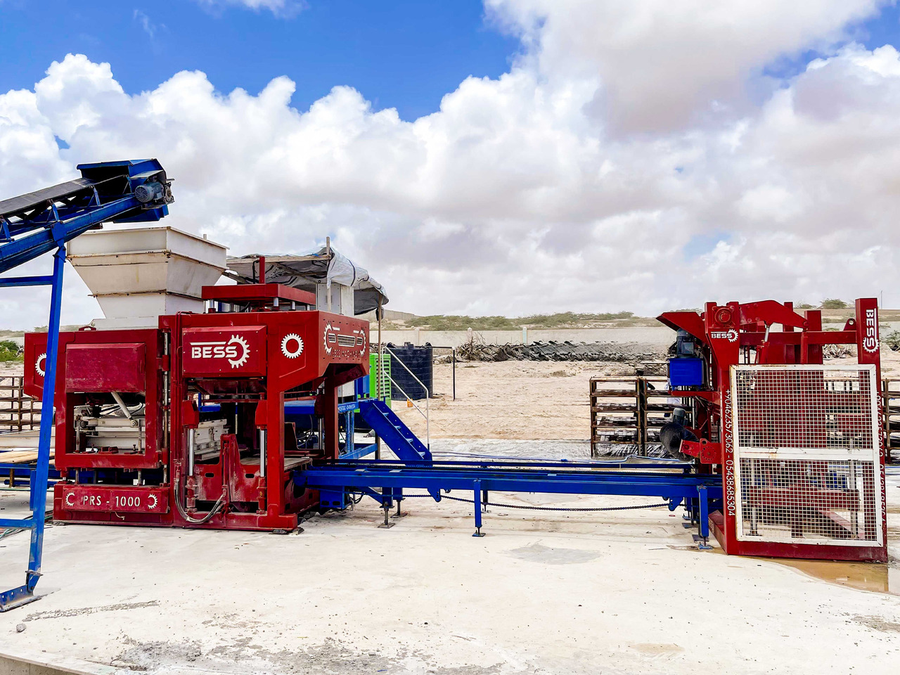 Fully Automatic Concrete Block Machine | PRS-1000 Bess Machine - Vibropresa: Foto 5 Fully Automatic Concrete Block Machine | PRS-1000 Bess Machine - Vibropresa: Foto 5