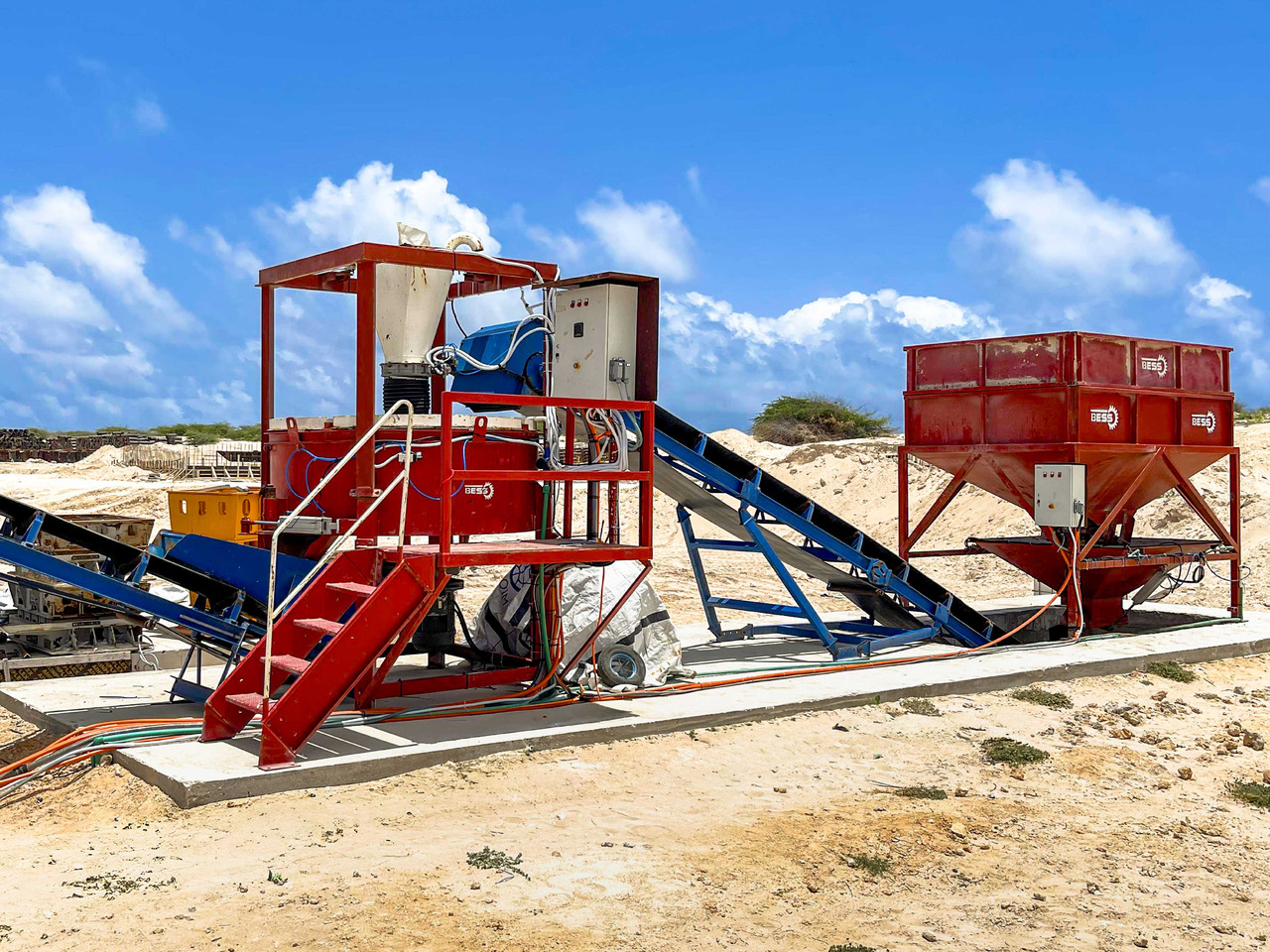 Fully Automatic Concrete Block Machine | PRS-1000 Bess Machine - Vibropresa: Foto 2 Fully Automatic Concrete Block Machine | PRS-1000 Bess Machine - Vibropresa: Foto 2