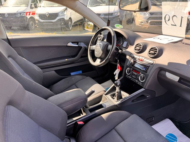 Automobil Audi A3 2.0 FSI Ambition S3 nur Export!!: Foto 11