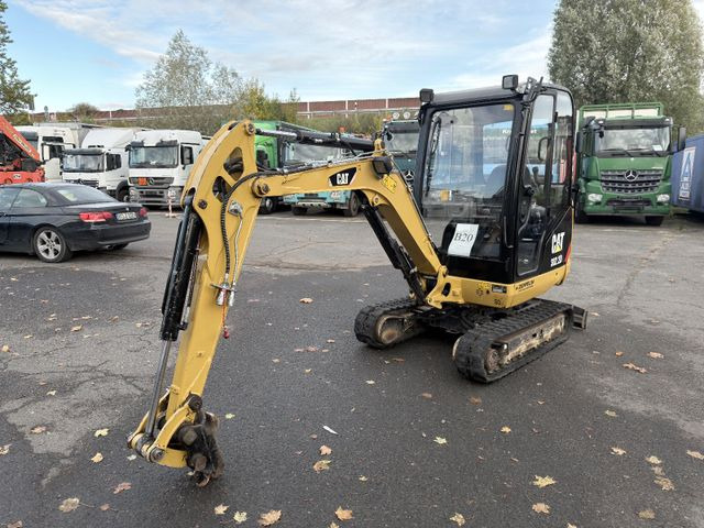 CAT 302.2D - Mini excavator: Foto 3 CAT 302.2D - Mini excavator: Foto 3