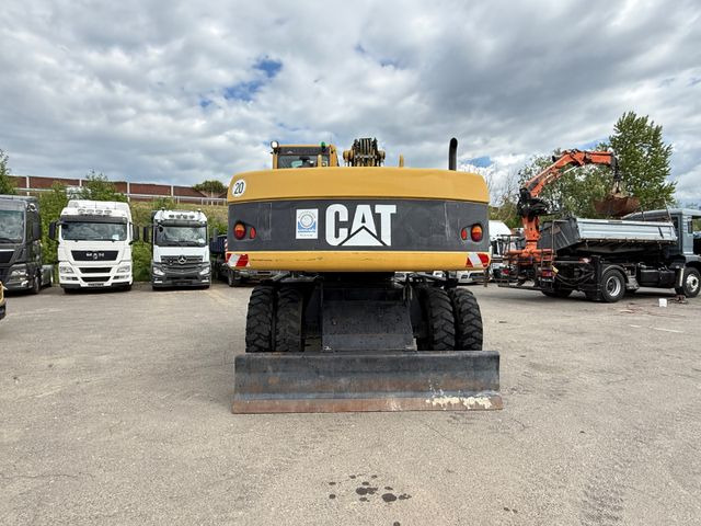 CAT M 322C - Excavator pe roţi: Foto 5 CAT M 322C - Excavator pe roţi: Foto 5