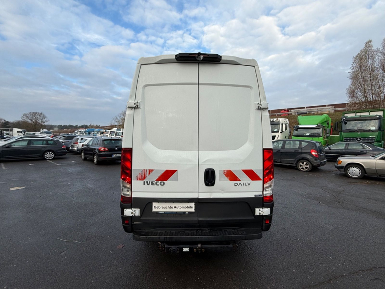 Iveco Daily Kasten HKa 35 S - Dubă: Foto 5 Iveco Daily Kasten HKa 35 S - Dubă: Foto 5