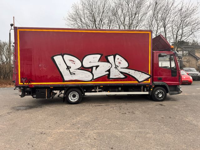 Iveco ML 80 E 21 - Camion furgon: Foto 5 Iveco ML 80 E 21 - Camion furgon: Foto 5