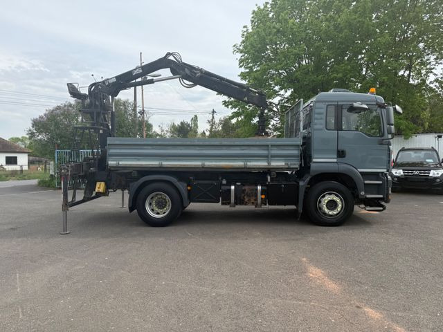 MAN TGA 18.310 4x2BB - Camion basculantă, Camion cu macara: Foto 4 MAN TGA 18.310 4x2BB - Camion basculantă, Camion cu macara: Foto 4