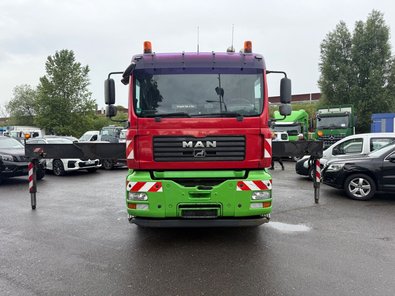 MAN TGA 26.410 - Camion platformă, Camion cu macara: Foto 2 MAN TGA 26.410 - Camion platformă, Camion cu macara: Foto 2