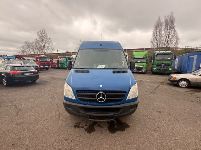 Mercedes-Benz Sprinter II Kasten 313 CDI - Dubă: Foto 1 Mercedes-Benz Sprinter II Kasten 313 CDI - Dubă: Foto 1