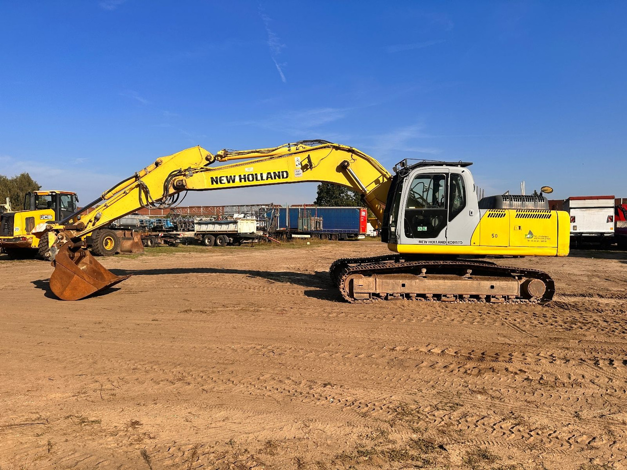 New Holland E 265 B - Excavator pe şenile: Foto 2 New Holland E 265 B - Excavator pe şenile: Foto 2