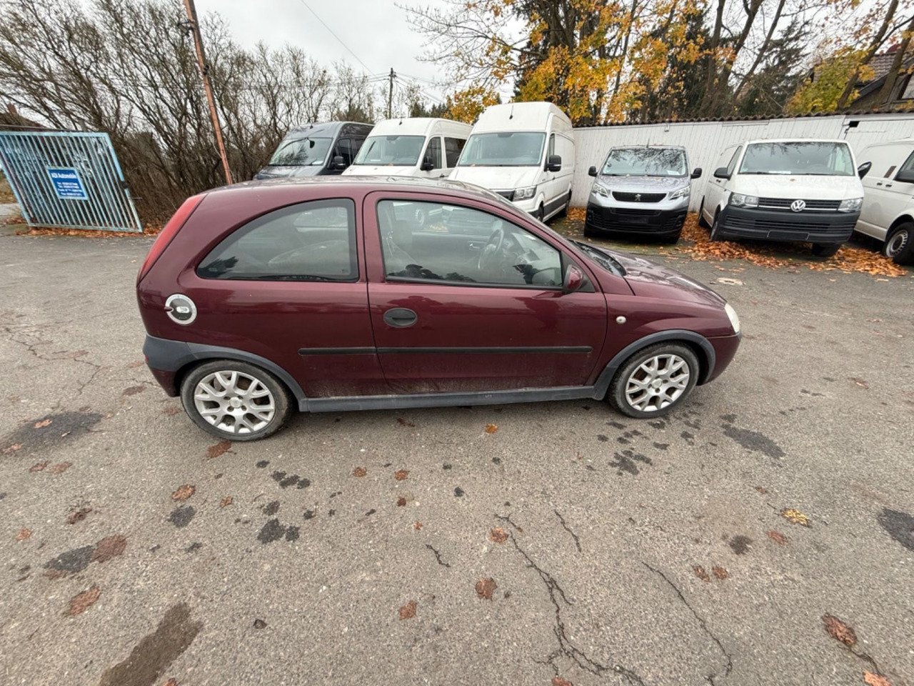 Opel Corsa 1.4 16V Elegance - Berlină/ Sedan: Foto 3 Opel Corsa 1.4 16V Elegance - Berlină/ Sedan: Foto 3