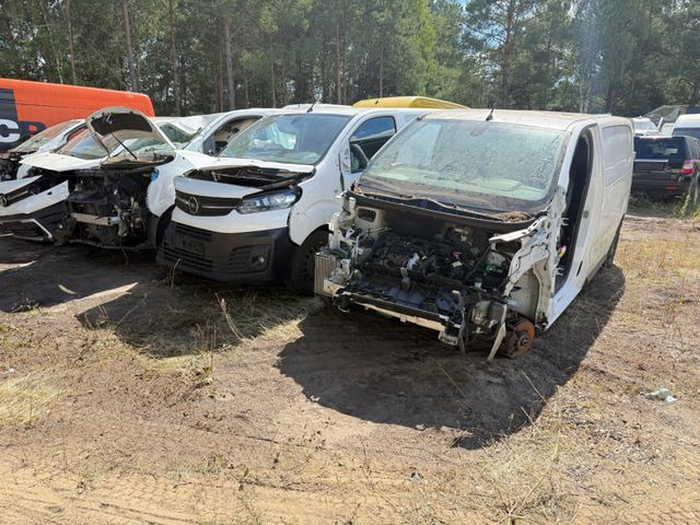 Toyota Proace L1 Kasten Meister ERSATZTEILENSPENDER - Autoutilitară compactă: Foto 1 Toyota Proace L1 Kasten Meister ERSATZTEILENSPENDER - Autoutilitară compactă: Foto 1