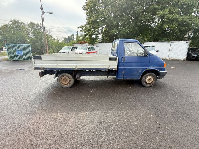 Volkswagen T4 2.5 TDI - Autoutilitară cu platformă: Foto 5 Volkswagen T4 2.5 TDI - Autoutilitară cu platformă: Foto 5