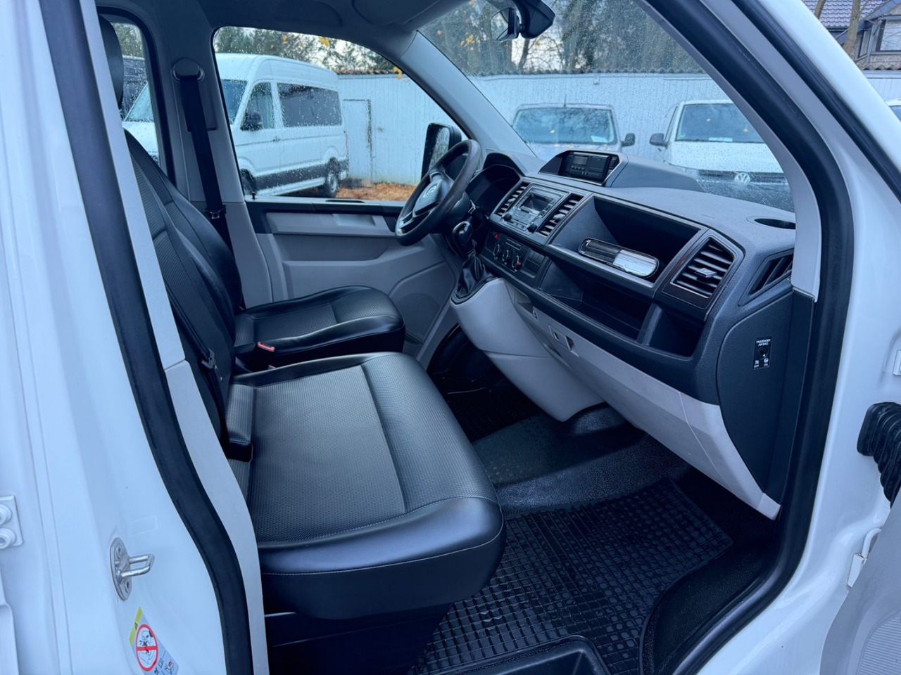 Autoutilitară cu platformă Volkswagen T6 Automatik Pritsche lang  Doppelkabine: Foto 12