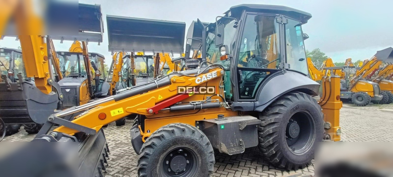 CASE 570SV - Buldoexcavator: Foto 3 CASE 570SV - Buldoexcavator: Foto 3