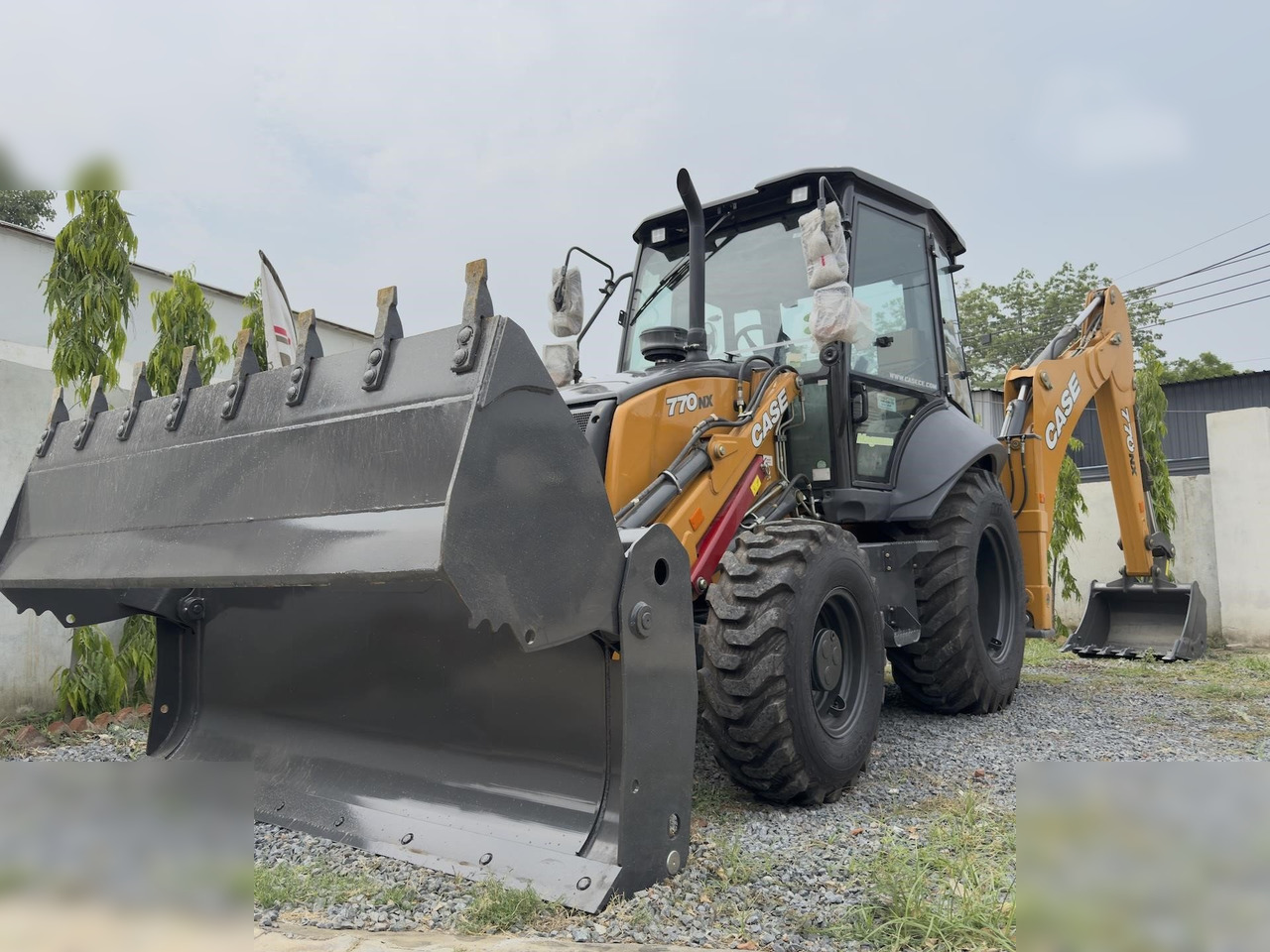 CASE 770NX MAGNUM - Buldoexcavator: Foto 5 CASE 770NX MAGNUM - Buldoexcavator: Foto 5
