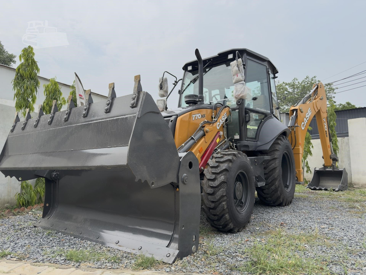 CASE 770NX MAGNUM - Buldoexcavator: Foto 5 CASE 770NX MAGNUM - Buldoexcavator: Foto 5