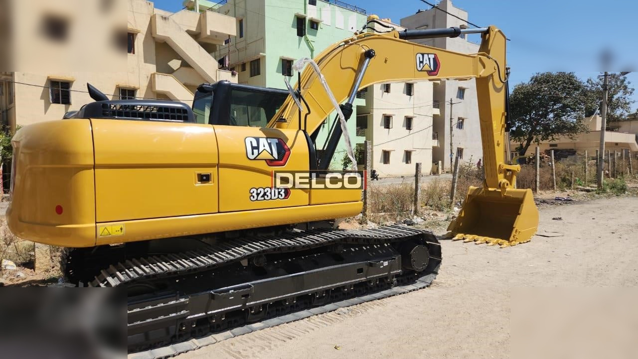 CATERPILLAR 323D3 - Excavator pe şenile: Foto 5 CATERPILLAR 323D3 - Excavator pe şenile: Foto 5