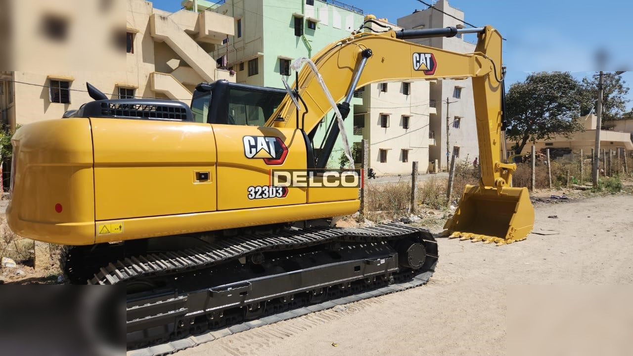 CATERPILLAR 323D3 - Excavator pe şenile: Foto 5 CATERPILLAR 323D3 - Excavator pe şenile: Foto 5