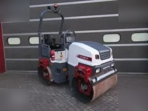 DYNAPAC CC125 - Cilindru compactor: Foto 3 DYNAPAC CC125 - Cilindru compactor: Foto 3