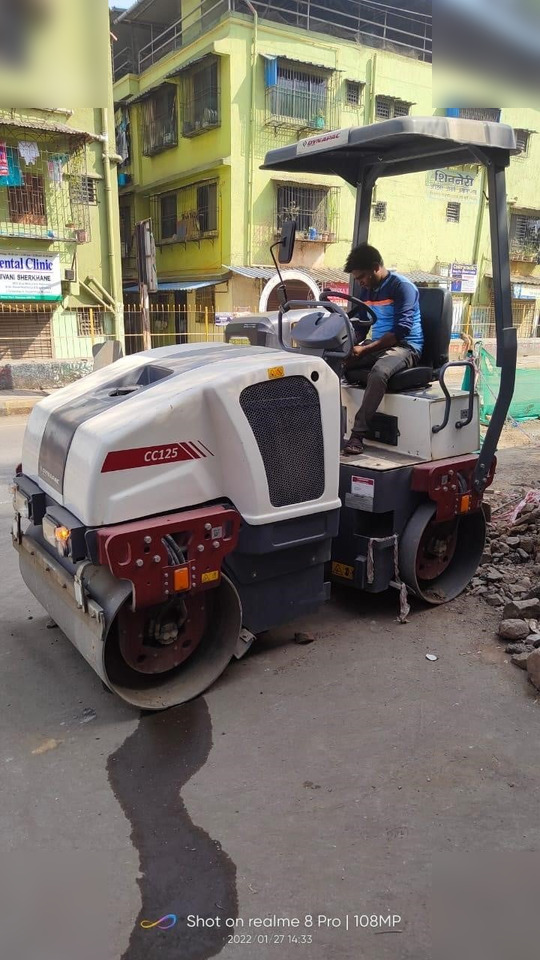 DYNAPAC CC125 - Cilindru compactor: Foto 1 DYNAPAC CC125 - Cilindru compactor: Foto 1