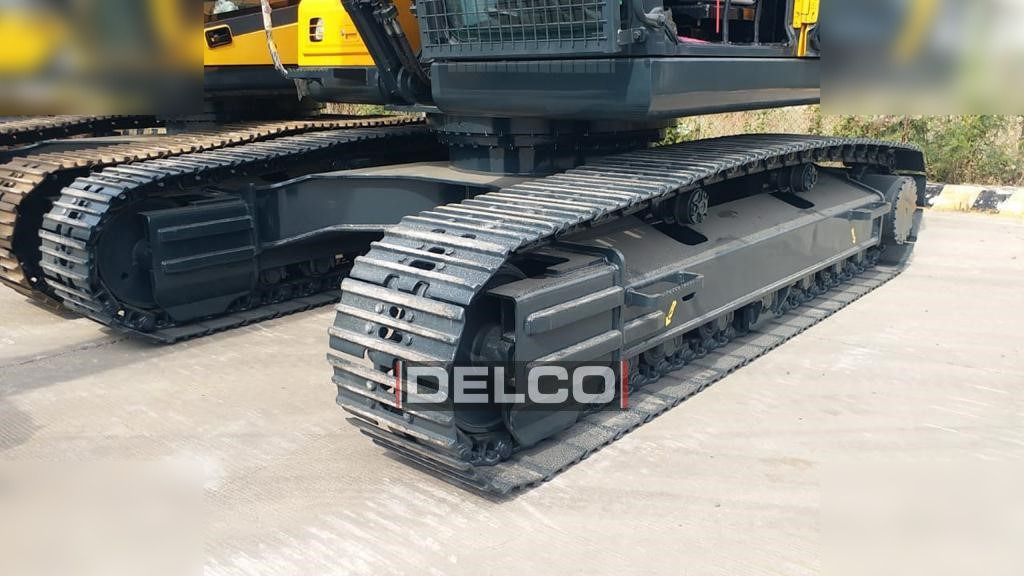 HYUNDAI ROBEX 210 - Excavator pe şenile: Foto 4 HYUNDAI ROBEX 210 - Excavator pe şenile: Foto 4
