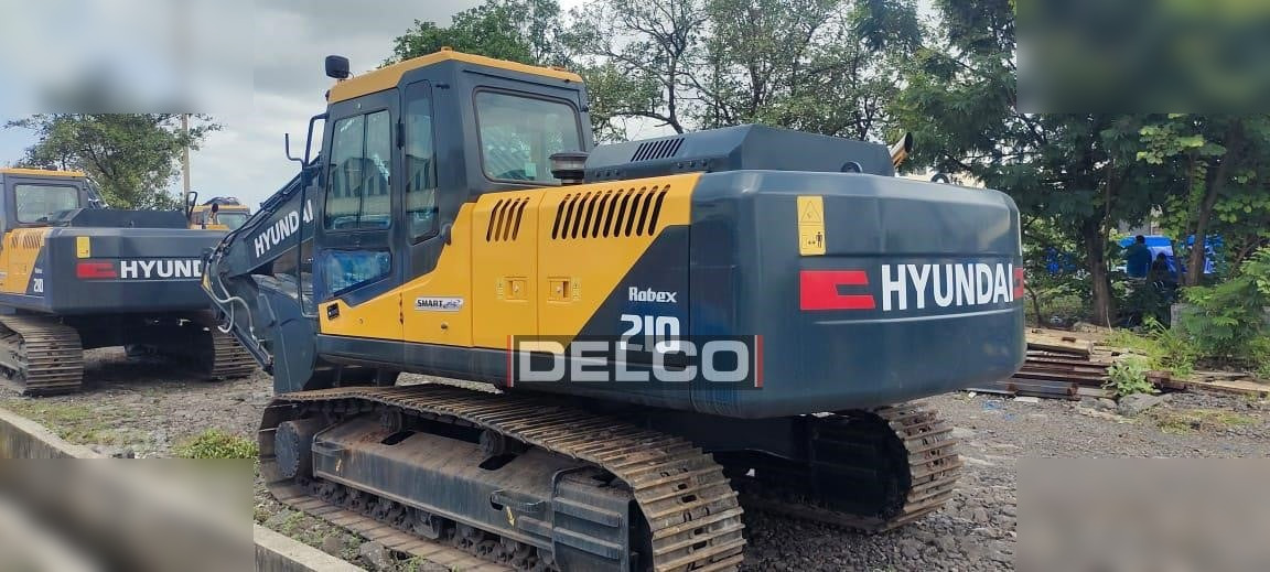 HYUNDAI ROBEX 210 - Excavator pe şenile: Foto 1 HYUNDAI ROBEX 210 - Excavator pe şenile: Foto 1