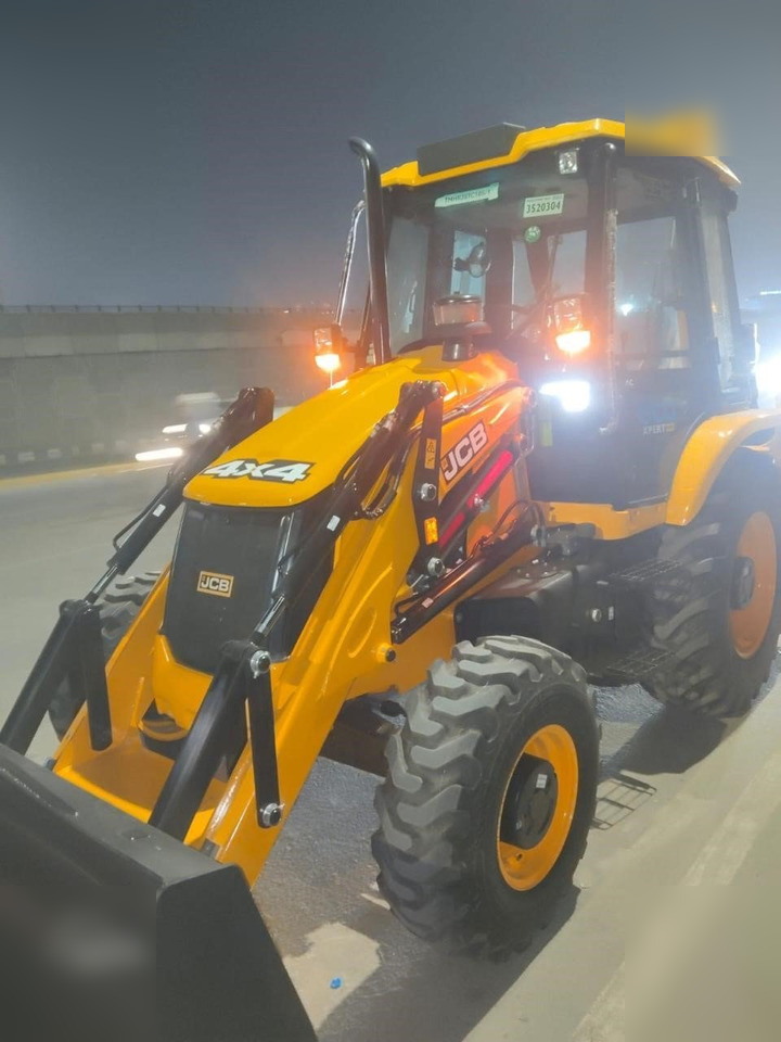 JCB 3DX SUPER - Buldoexcavator: Foto 2 JCB 3DX SUPER - Buldoexcavator: Foto 2