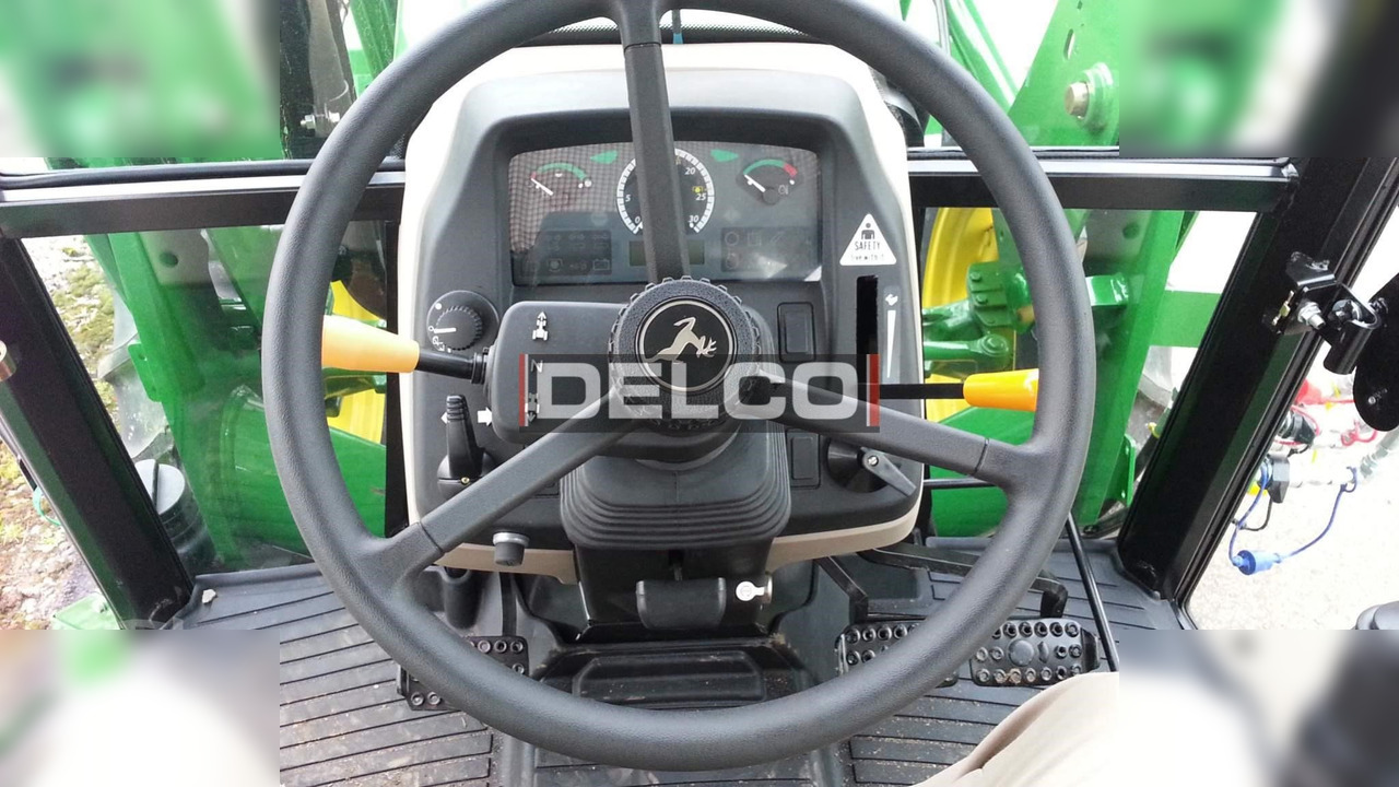 JOHN DEERE 5075E - Tractor agricol: Foto 4 JOHN DEERE 5075E - Tractor agricol: Foto 4