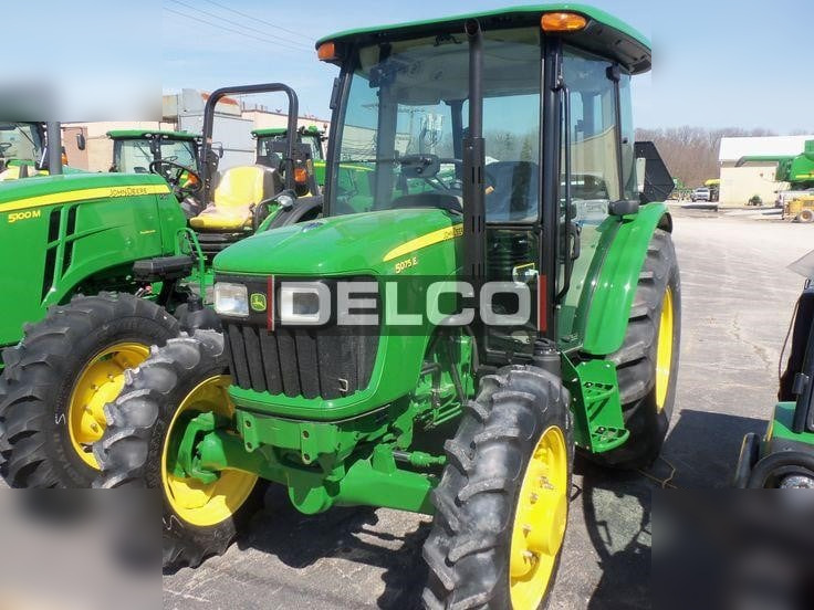 JOHN DEERE 5075E - Tractor agricol: Foto 1 JOHN DEERE 5075E - Tractor agricol: Foto 1
