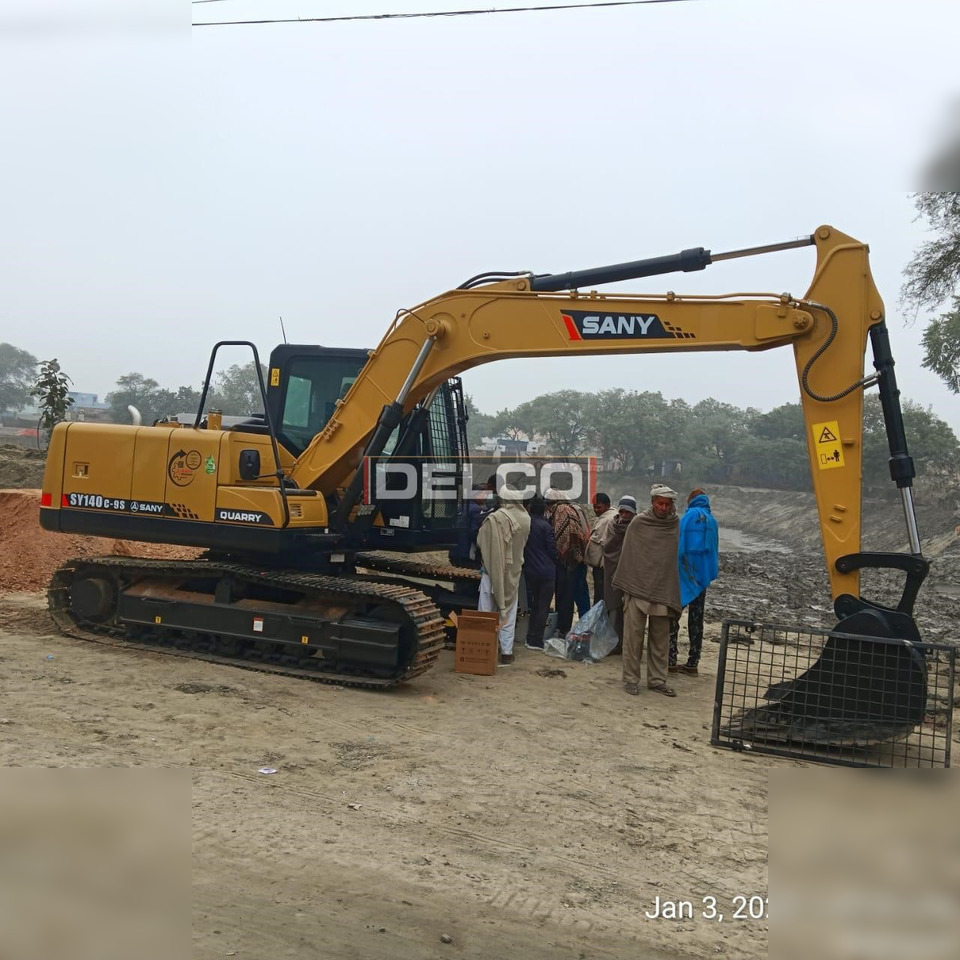 SANY SY140C-9S - Excavator pe şenile: Foto 3 SANY SY140C-9S - Excavator pe şenile: Foto 3
