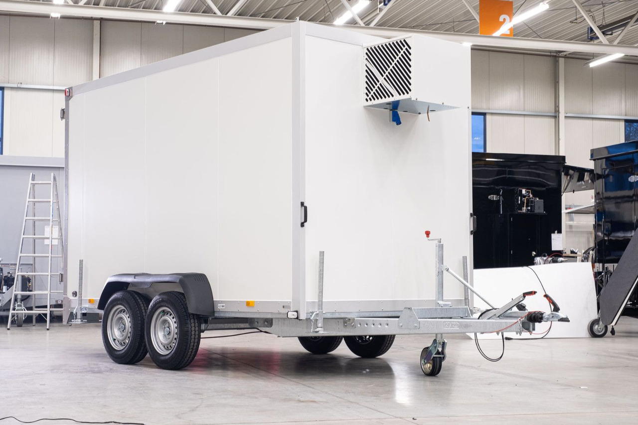 Esselmann Kühlanhänger 5 - Remorcă frigider: Foto 1 Esselmann Kühlanhänger 5 - Remorcă frigider: Foto 1