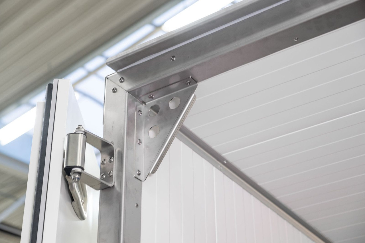 Remorcă frigider Esselmann Kühlanhänger FT6: Foto 9 Remorcă frigider Esselmann Kühlanhänger FT6: Foto 9