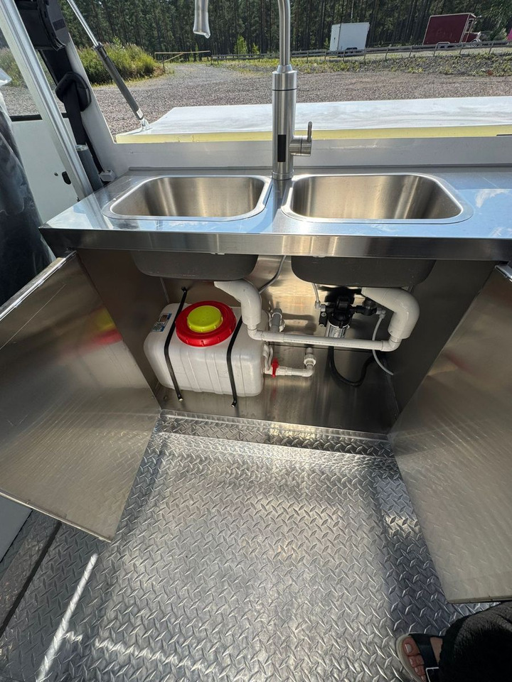 Autorulota comerciala Event Mobil Catering Foodtruck: Foto 8