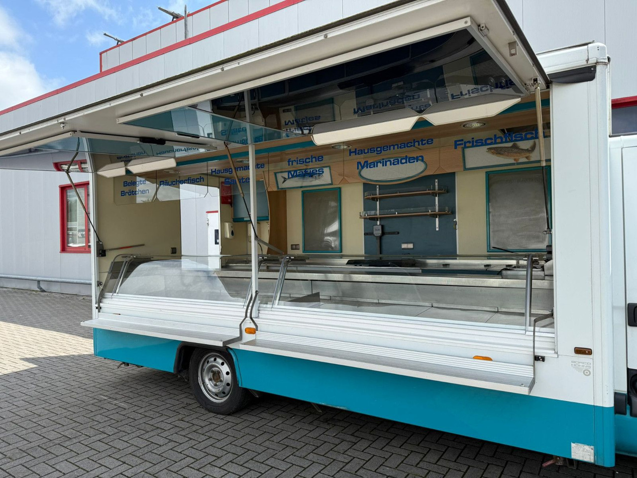 Renault Borco Höhns Fischmobil - Autorulota comerciala: Foto 4 Renault Borco Höhns Fischmobil - Autorulota comerciala: Foto 4