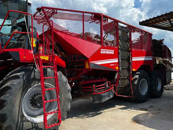 Grimme REXOR 6300 Platinum - Combină de recoltat sfeclă: Foto 3 Grimme REXOR 6300 Platinum - Combină de recoltat sfeclă: Foto 3