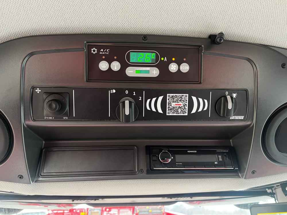 Grimme REXOR 6300 Platinum - Maşină pentru prelucrarea solului: Foto 4 Grimme REXOR 6300 Platinum - Maşină pentru prelucrarea solului: Foto 4