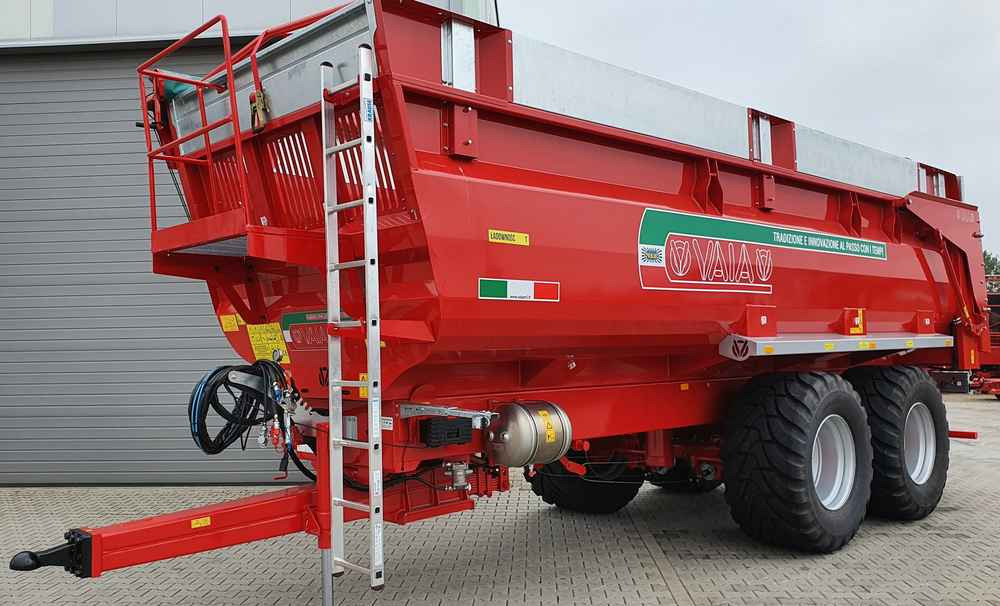 VAIA NL18 (2 axle trailer) - Remorcă autobasculantă agricolă: Foto 2 VAIA NL18 (2 axle trailer) - Remorcă autobasculantă agricolă: Foto 2