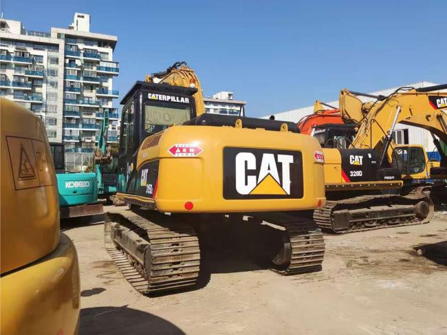 CAT 315D - Excavator pe şenile: Foto 5 CAT 315D - Excavator pe şenile: Foto 5