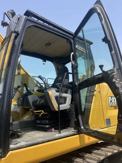 CAT 336GC - Excavator pe şenile: Foto 2 CAT 336GC - Excavator pe şenile: Foto 2