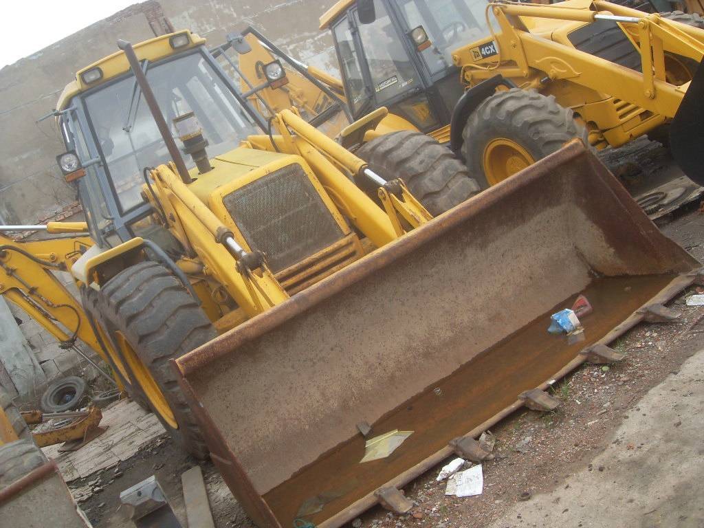 JCB 4CX - Buldoexcavator: Foto 1 JCB 4CX - Buldoexcavator: Foto 1