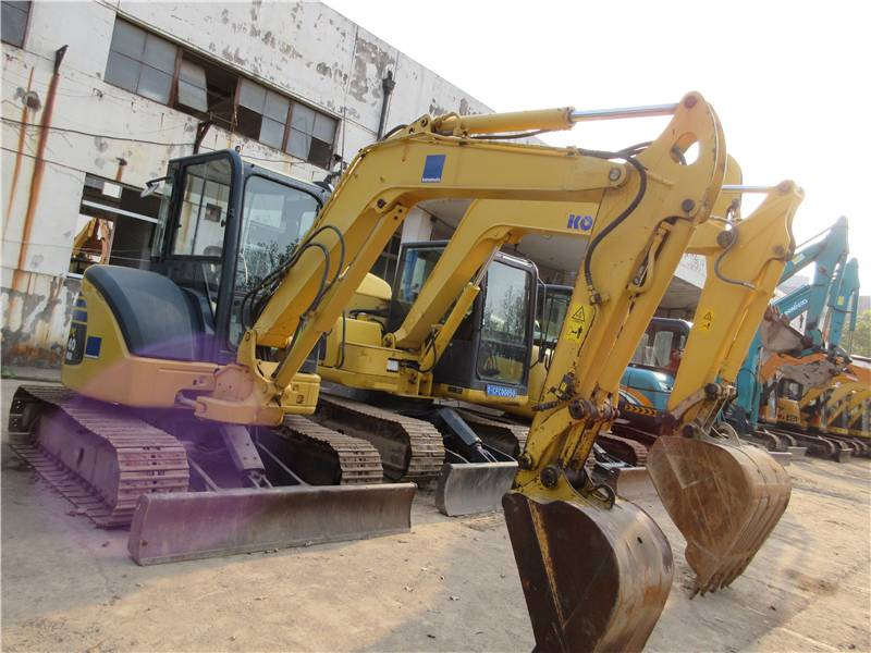 Komatsu PC40 - Mini excavator: Foto 1 Komatsu PC40 - Mini excavator: Foto 1