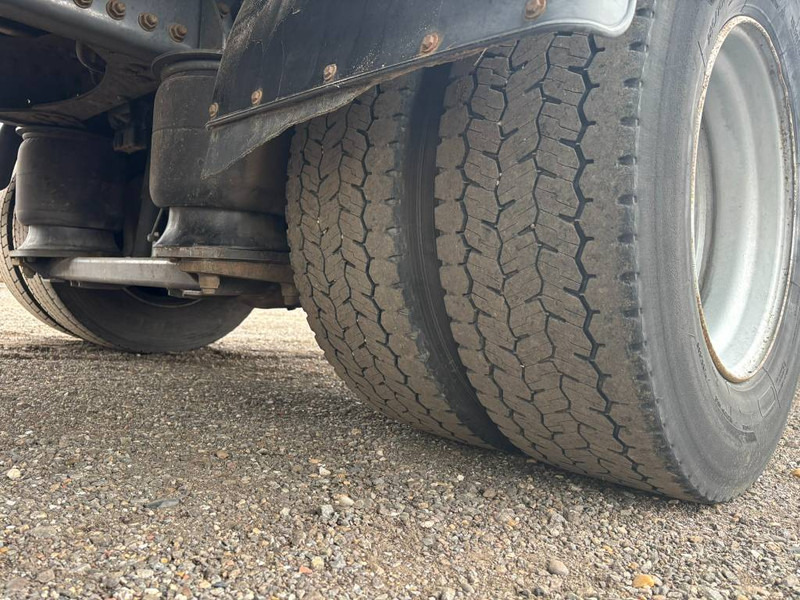 Volvo FL 12.240 laadklep Euro 5 automaat NL truck - Camion furgon: Foto 5 Volvo FL 12.240 laadklep Euro 5 automaat NL truck - Camion furgon: Foto 5